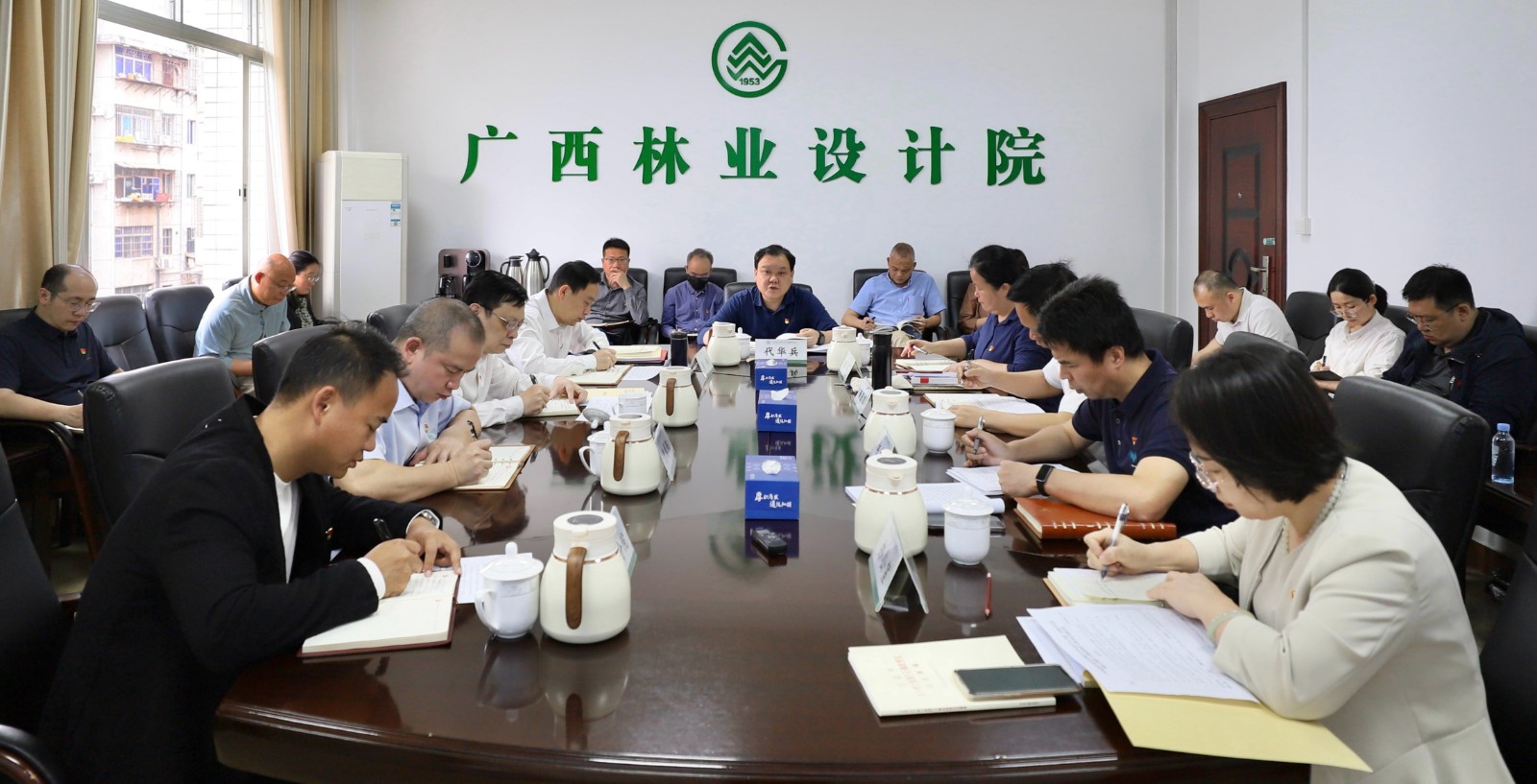 会议现场（图 广西林业设计院 罗芷蕙）.jpg